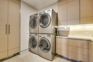 Single Family Residence, 8070 La Jolla Scenic Dr N, La Jolla, CA 92037 - 73