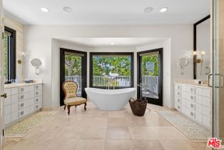 Single Family Residence, 182 Kanan Dume rd, Malibu, CA 90265 - 4