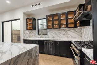 Condominium, 656 Huntley dr, West Hollywood , CA 90069 - 13