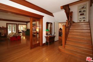 , 801 Rodeo dr, Beverly Hills, CA 90210 - 4