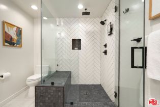 Condominium, 245 Main st, Venice, CA 90291 - 18