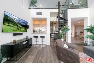 Condominium, 245 Main st, Venice, CA 90291 - 10