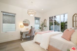 Single Family Residence, 15122 Morrison st, Sherman Oaks, CA 91403 - 7