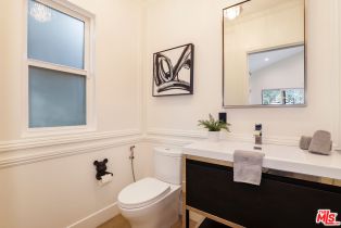 Single Family Residence, 15122 Morrison st, Sherman Oaks, CA 91403 - 6