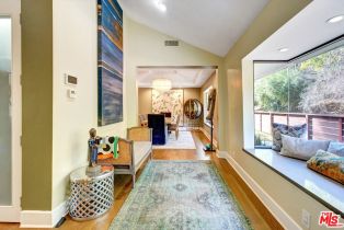 Single Family Residence, 4822 Queen Victoria rd, Woodland Hills, CA 91364 - 15