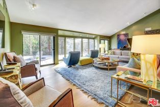 Single Family Residence, 4822 Queen Victoria rd, Woodland Hills, CA 91364 - 12