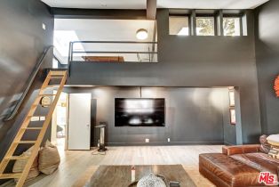 Single Family Residence, 4822 Queen Victoria rd, Woodland Hills, CA 91364 - 37