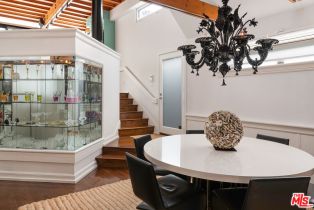 Single Family Residence, 133 Ocean Park blvd, Santa Monica, CA 90405 - 15