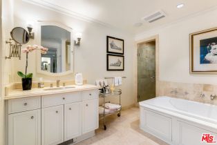 Single Family Residence, 601 Woodruff ave, Westwood, CA 90024 - 30