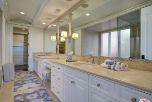 , 122 Channel Pointe mall, Marina Del Rey, CA 90292 - 32