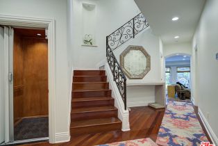 , 122 Channel Pointe mall, Marina Del Rey, CA 90292 - 9