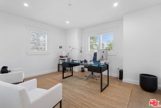 Single Family Residence, 5235 Sylmar ave, Sherman Oaks, CA 91401 - 44