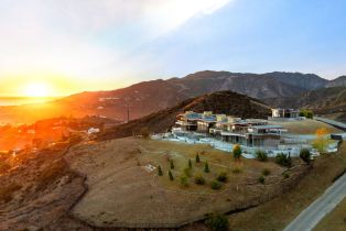 Single Family Residence, 2930 Sweetwater Mesa rd, Malibu, CA 90265 - 3