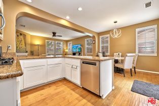 Single Family Residence, 409 Spring Park rd, Camarillo, CA 93012 - 12