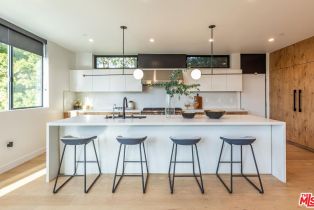 Single Family Residence, 552 Stassi ln, Santa Monica, CA 90402 - 7