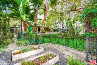 Single Family Residence, 815 3rd st, Santa Monica, CA 90403 - 3