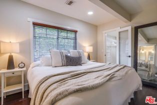 Single Family Residence, 815 3rd st, Santa Monica, CA 90403 - 24