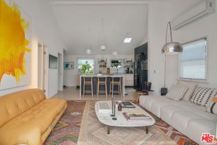 Single Family Residence, 814 Angelus pl, Venice, CA 90291 - 7