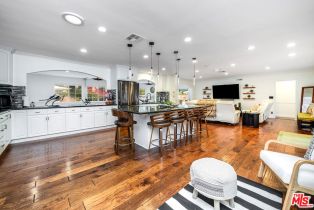 Single Family Residence, 10420 Eton ave, Chatsworth, CA 91311 - 16