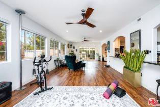 Single Family Residence, 10420 Eton ave, Chatsworth, CA 91311 - 23