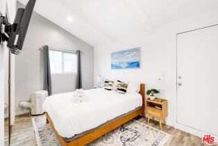 Residential Income, 3115 Strongs dr, Venice, CA 90292 - 18