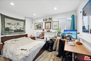 Residential Income, 3115 Strongs dr, Venice, CA 90292 - 40