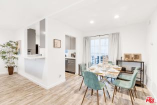 Residential Income, 3115 Strongs dr, Venice, CA 90292 - 8