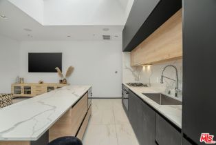 Condominium, 1253 Sweetzer ave, West Hollywood , CA 90069 - 10