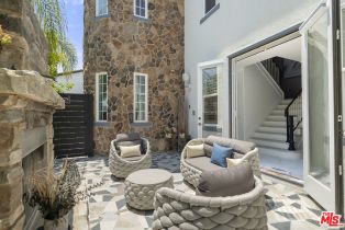 Single Family Residence, 21615 Medina Estates dr, Woodland Hills, CA 91364 - 9