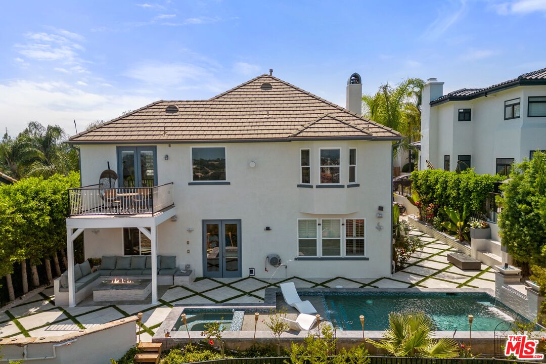 Single Family Residence, 21615 Medina Estates dr, Woodland Hills, CA 91364 - 1