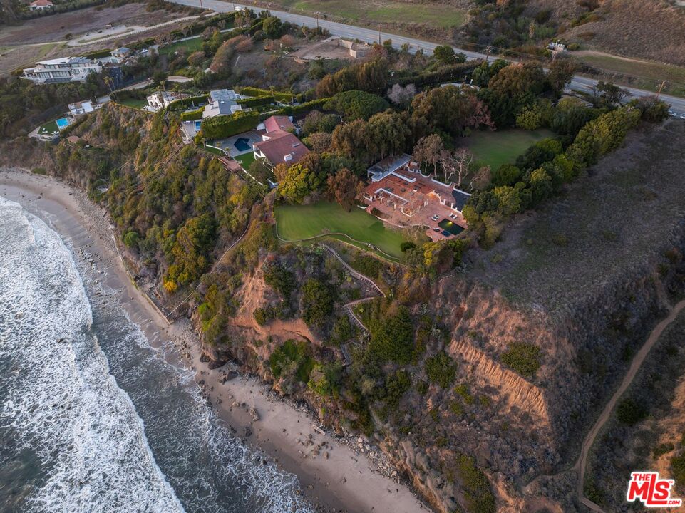 Single Family Residence, 32752 Pacific Coast hwy, Malibu, CA 90265 - 1