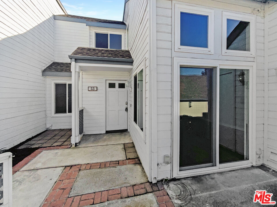 Condominium, 53 Fallingstar, Irvine, CA 92614 - 1