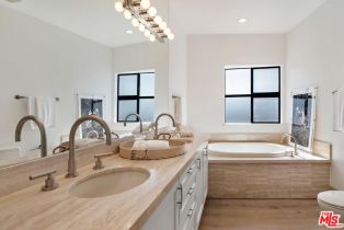 Single Family Residence, 2909 Valmere dr, Malibu, CA 90265 - 24