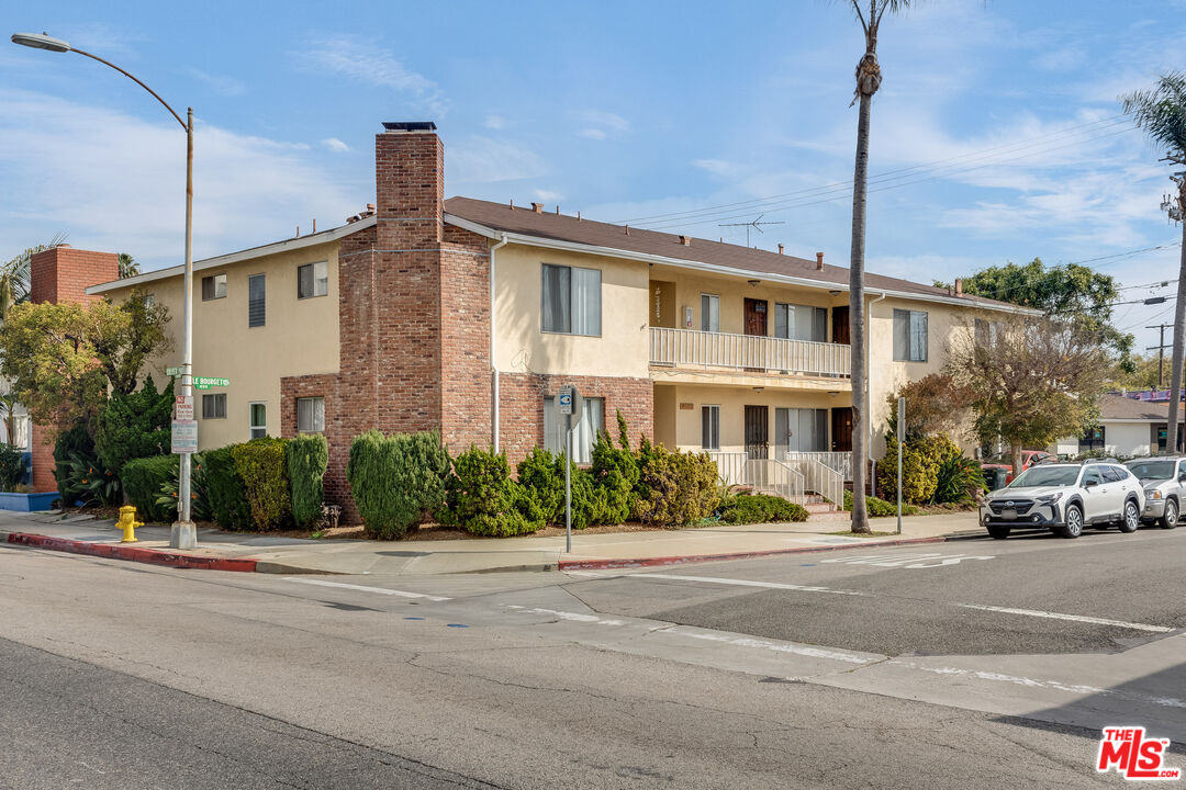 Residential Income, 4100 Le Bourget ave, Culver City, CA 90232 - 1