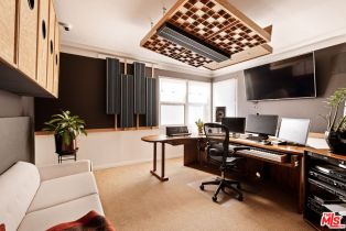 Single Family Residence, 110 Brighton st, Burbank, CA 91506 - 10