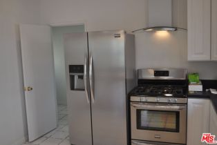 Residential Income, 3017 Colorado ave, Santa Monica, CA 90404 - 11