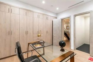 Single Family Residence, 13812 Cumpston st, Sherman Oaks, CA 91401 - 15