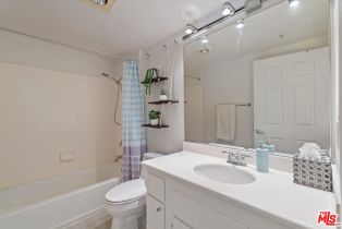 Condominium, 13200 Pacific Promenade prome, Playa Vista, CA 90094 - 11