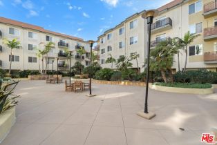 Condominium, 13200 Pacific Promenade prome, Playa Vista, CA 90094 - 19