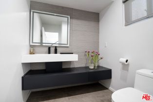 Single Family Residence, 3585 Alana dr, Sherman Oaks, CA 91403 - 22