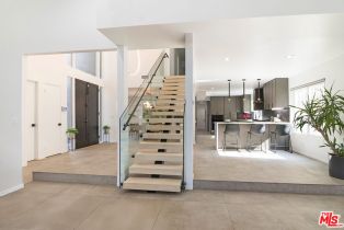 Single Family Residence, 3585 Alana dr, Sherman Oaks, CA 91403 - 15