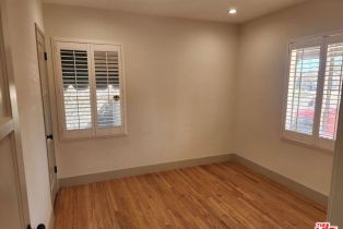 Single Family Residence, 15101 Killion, Sherman Oaks, CA 91411 - 15