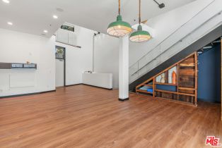 Condominium, 815 Hampton dr, Venice, CA 90291 - 3