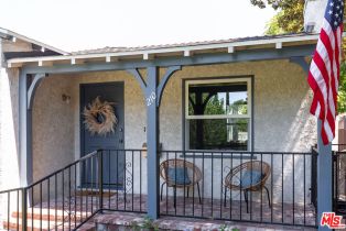 Single Family Residence, 210 Naomi st, Burbank, CA 91505 - 2