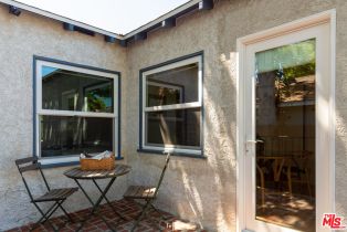 Single Family Residence, 210 Naomi st, Burbank, CA 91505 - 25