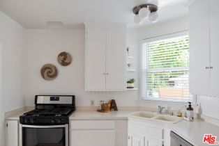 Single Family Residence, 210 Naomi st, Burbank, CA 91505 - 15