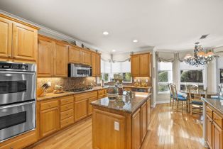 Single Family Residence, 219 Baybrook ct, Lake Sherwood, CA 91361 - 12