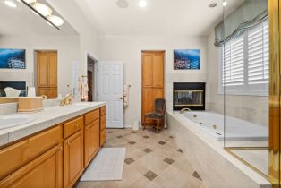 Single Family Residence, 219 Baybrook ct, Lake Sherwood, CA 91361 - 22