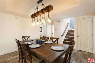 , 18755 Hatteras st, Tarzana, CA 91356 - 6