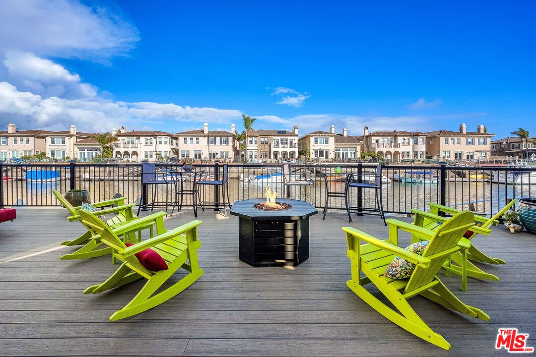 , 1530 Viewpoint dr, Oxnard, CA 93035 - 1